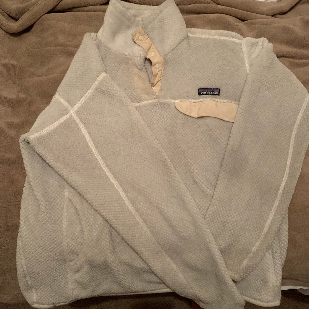 Patagonia pull over